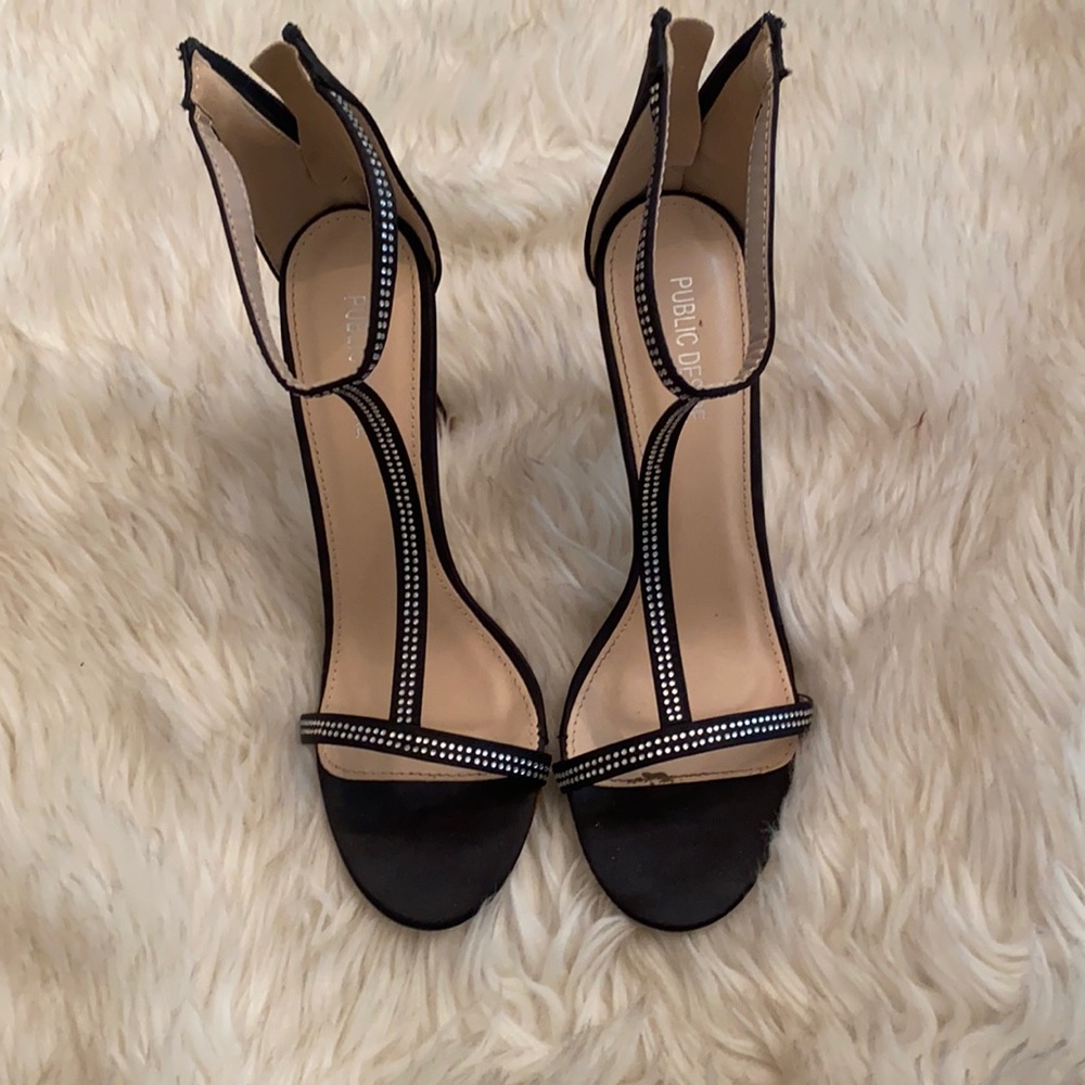 Black diamond heels